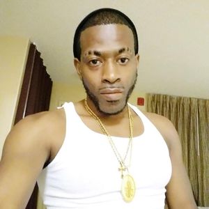 Meet your Posher, Travis